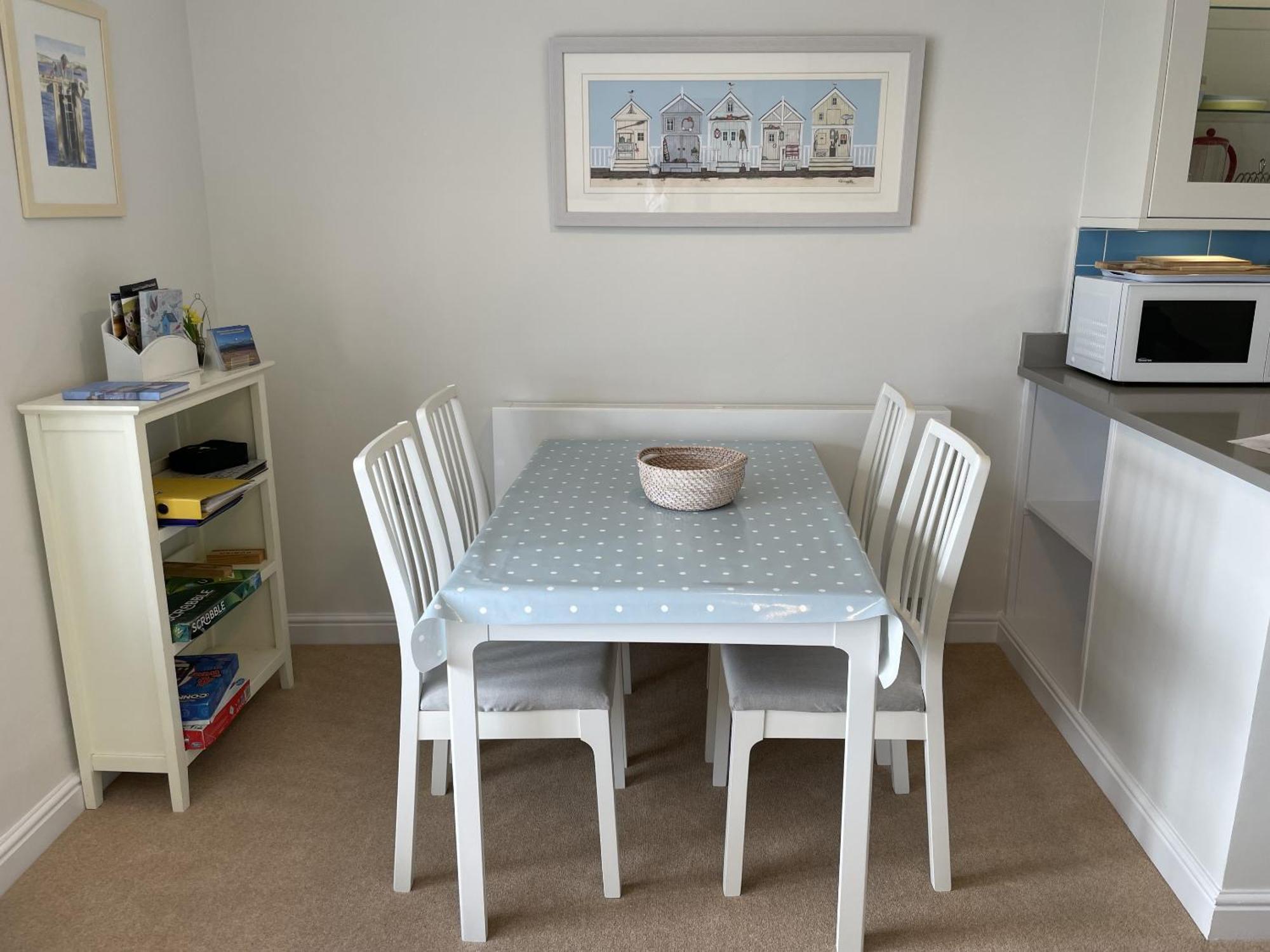 Lovely Seafront 2 Bedroom Apartment 4 Aberdyfi Dış mekan fotoğraf