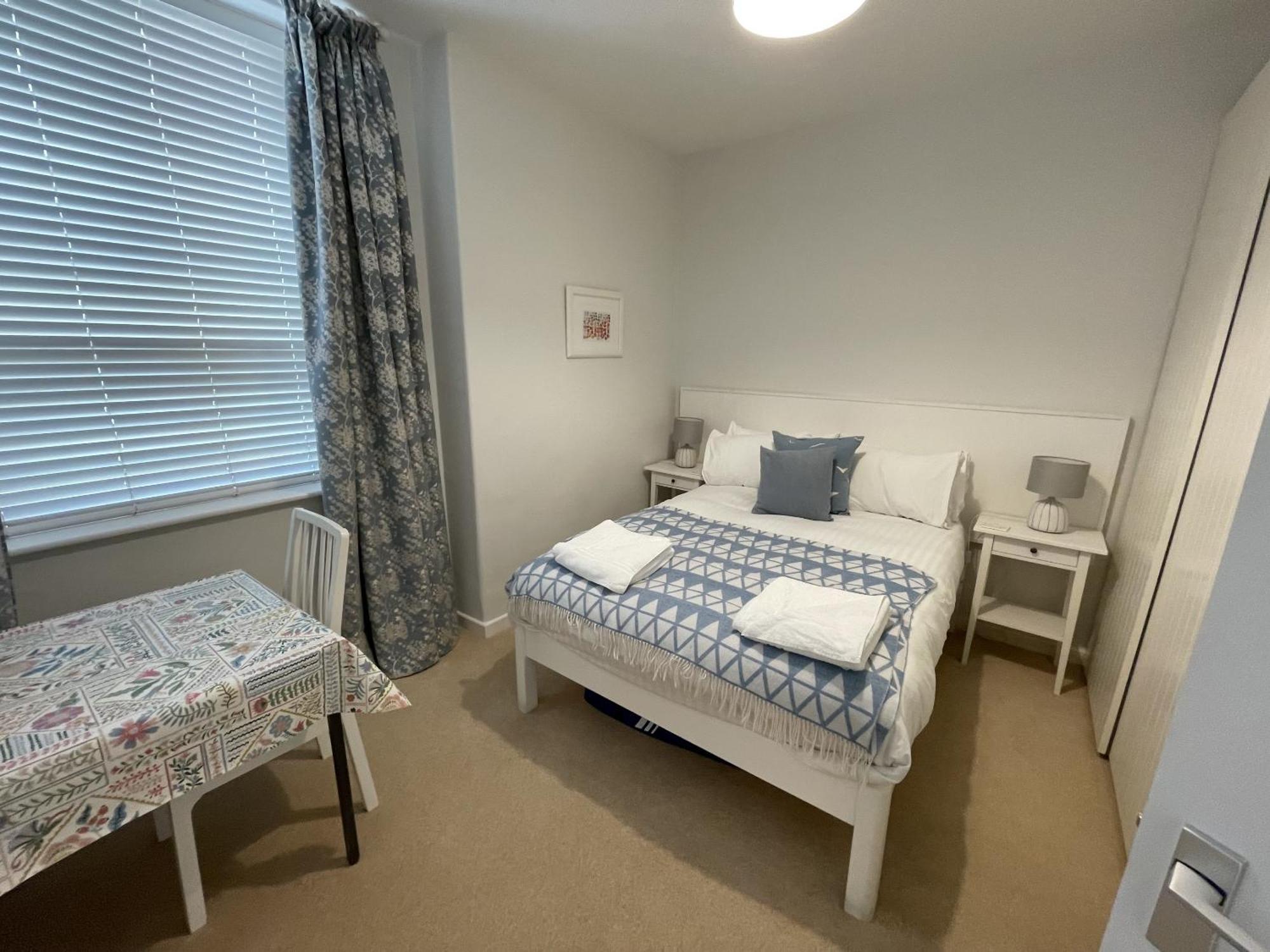Lovely Seafront 2 Bedroom Apartment 4 Aberdyfi Dış mekan fotoğraf